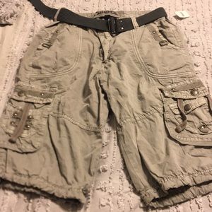 Men cargo shorts
